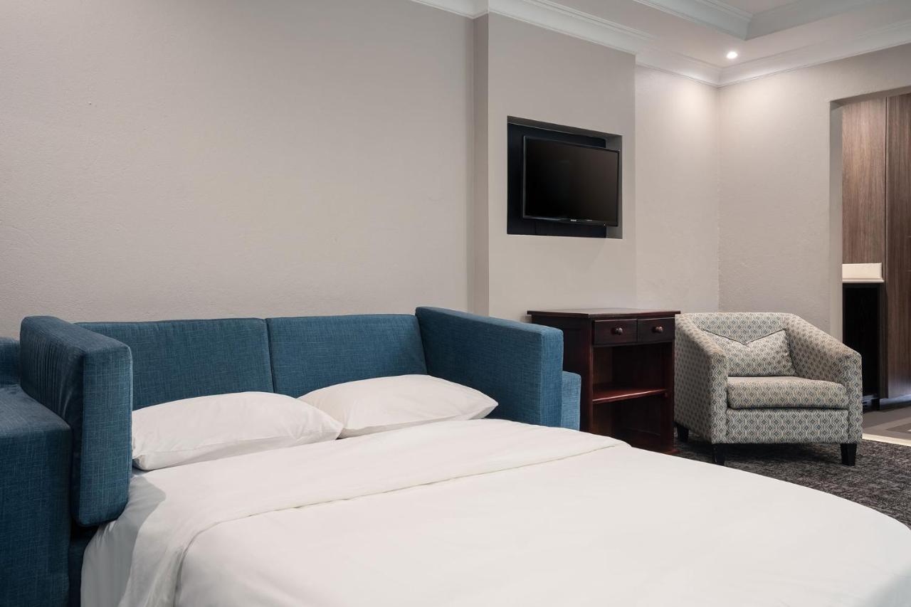 פרטוריה Premier Hotel Roodevalley מראה חיצוני תמונה